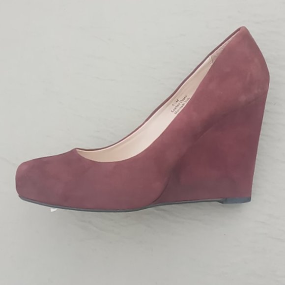 Halogen • Allie Suede Wedges - Picture 4 of 14